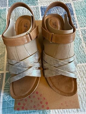 Eurosoft Women's Tan & Metallic Silver Cross-Strap Wedge Slingback Sandals